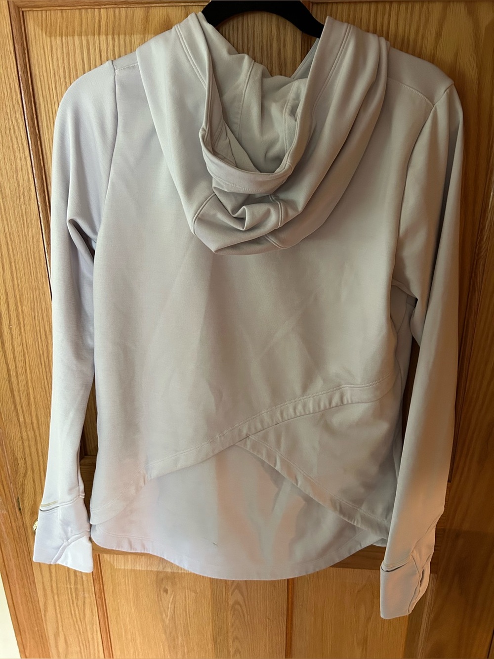 Athleta Size Small, Light Gray Pullover Hoodie with Kangaroo Zip Pockets